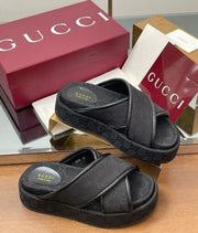 GG-Women’s--platform-sandal-black