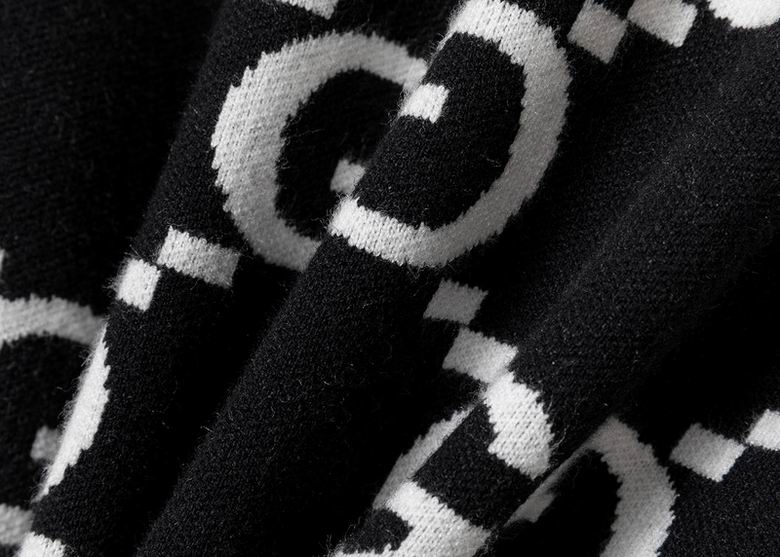 Gucci Sweater