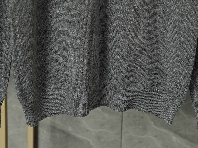 Gucci Sweater