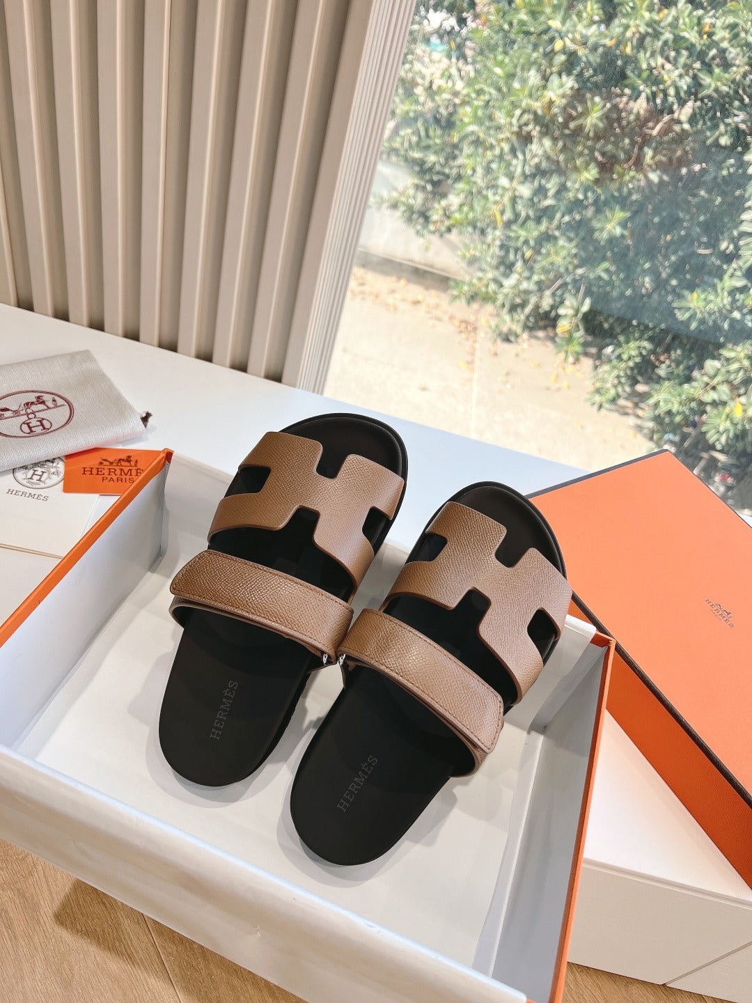 Hermes Slipper