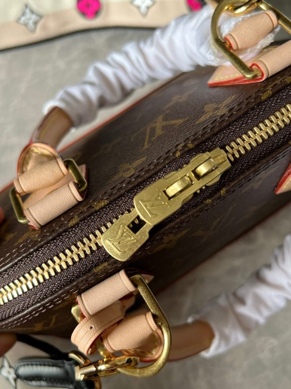 LV-Shoulder-Bag-1