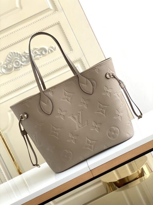 LV-Tote-Bag-14