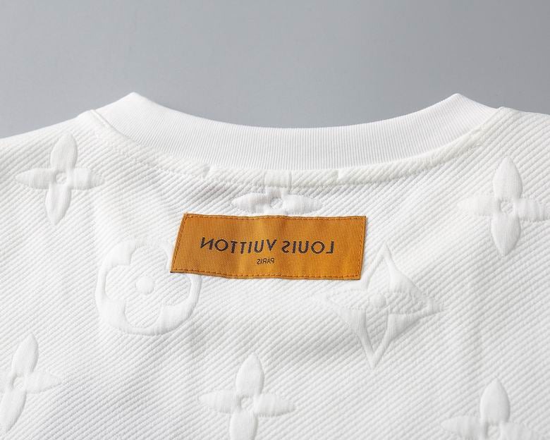 Louis Vuitton Top & Shorts