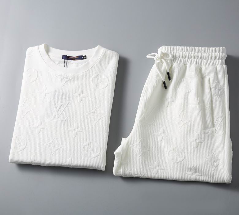 Louis Vuitton Top & Shorts