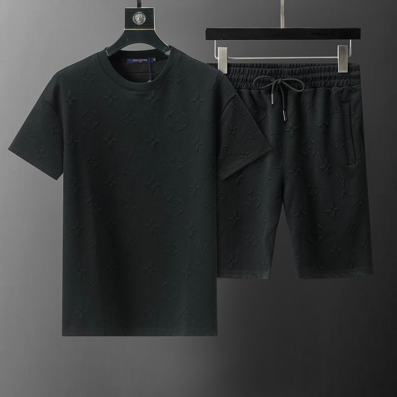 Louis Vuitton Top & Shorts