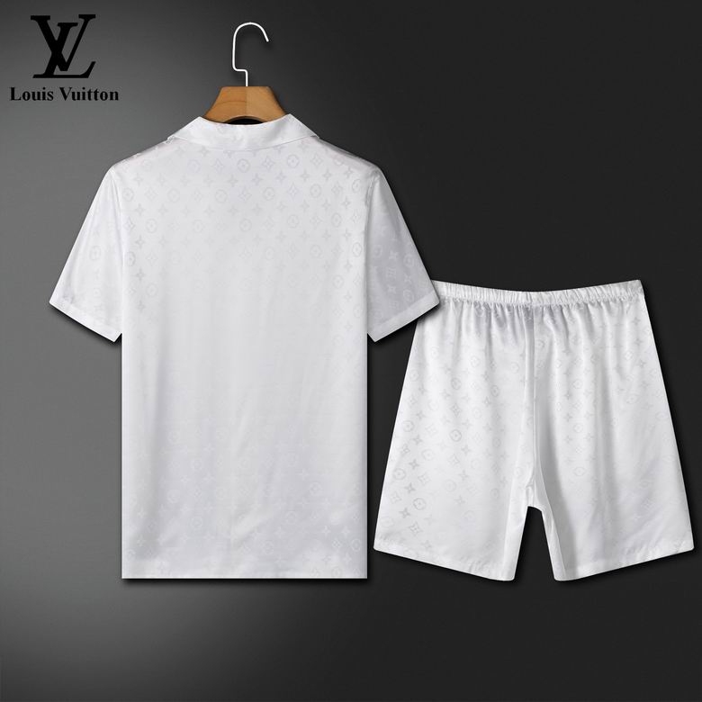 Louis Vuitton Top & Shorts