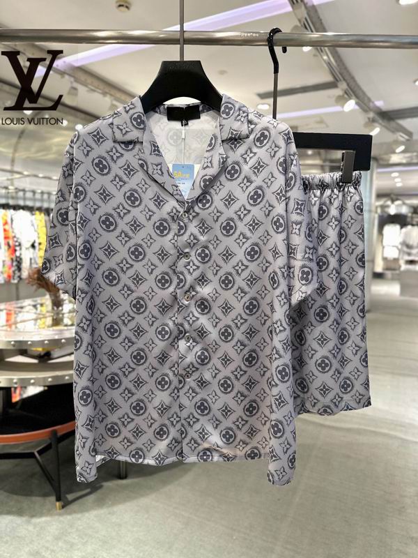 Louis Vuitton Top & Shorts