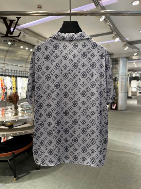 Louis Vuitton Top & Shorts