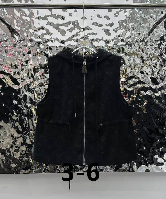 Louis Vuitton Pants