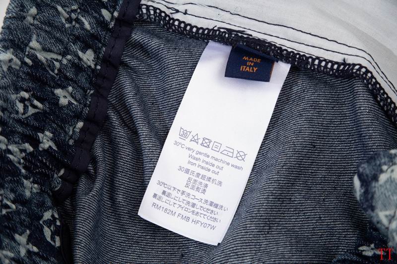 Louis Vuitton Shorts