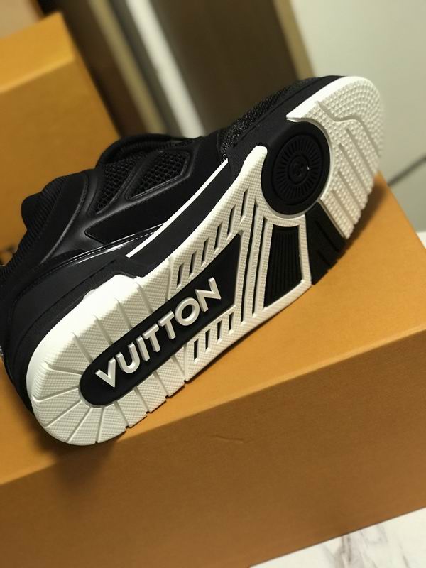 Louis Vuitton Sneaker