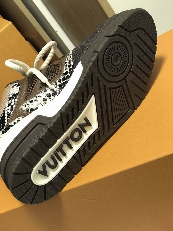 Louis Vuitton Sneaker