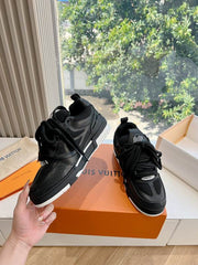 Louis Vuitton Sneaker