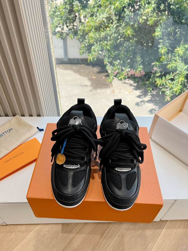 Louis Vuitton Sneaker