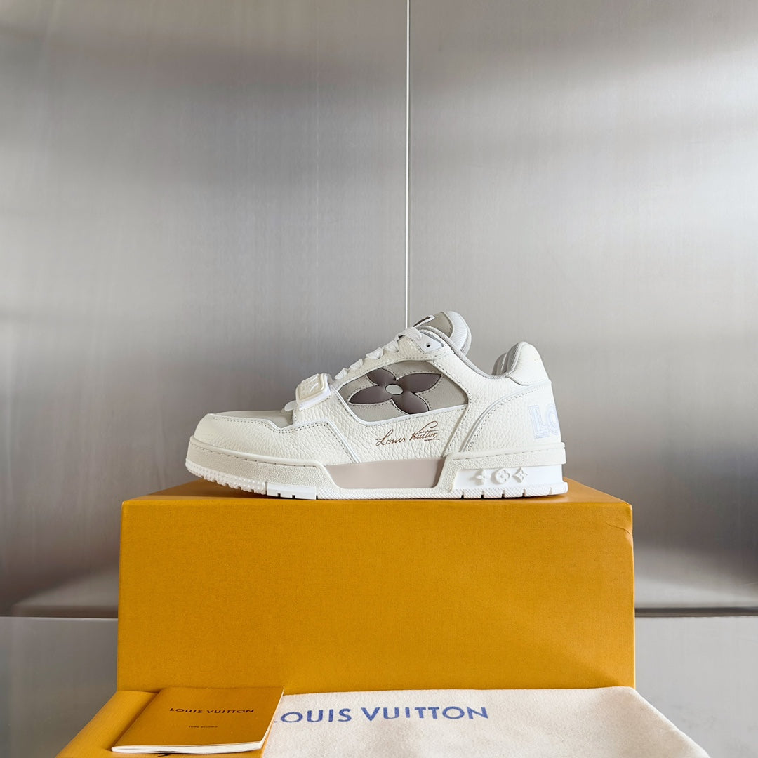 Louis Vuitton Sneaker
