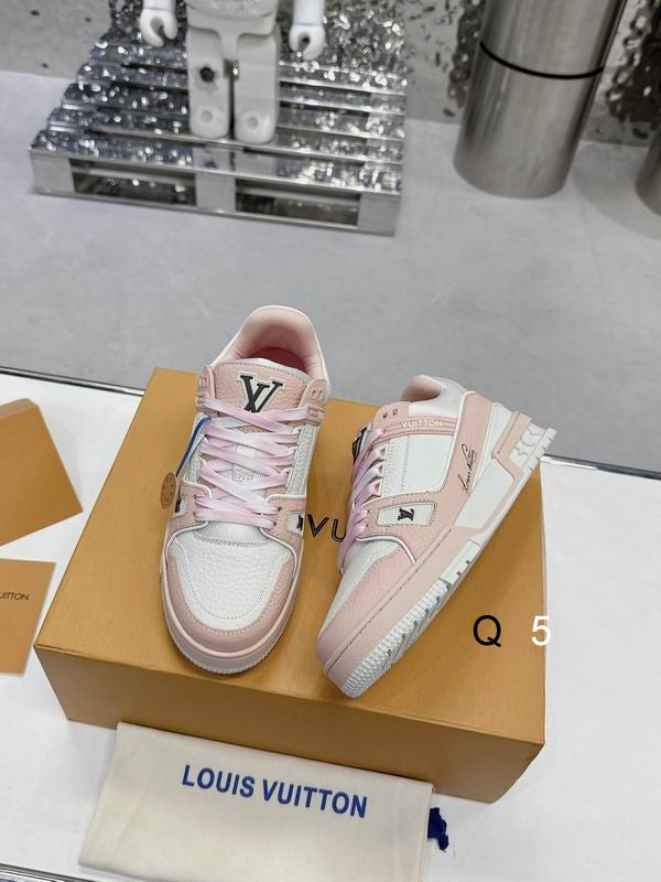 Louis Vuitton Sneaker