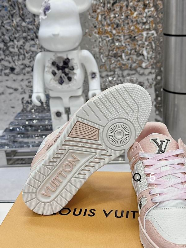 Louis Vuitton Sneaker