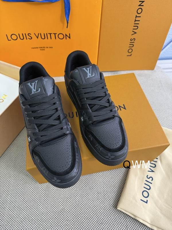 Louis Vuitton Sneaker
