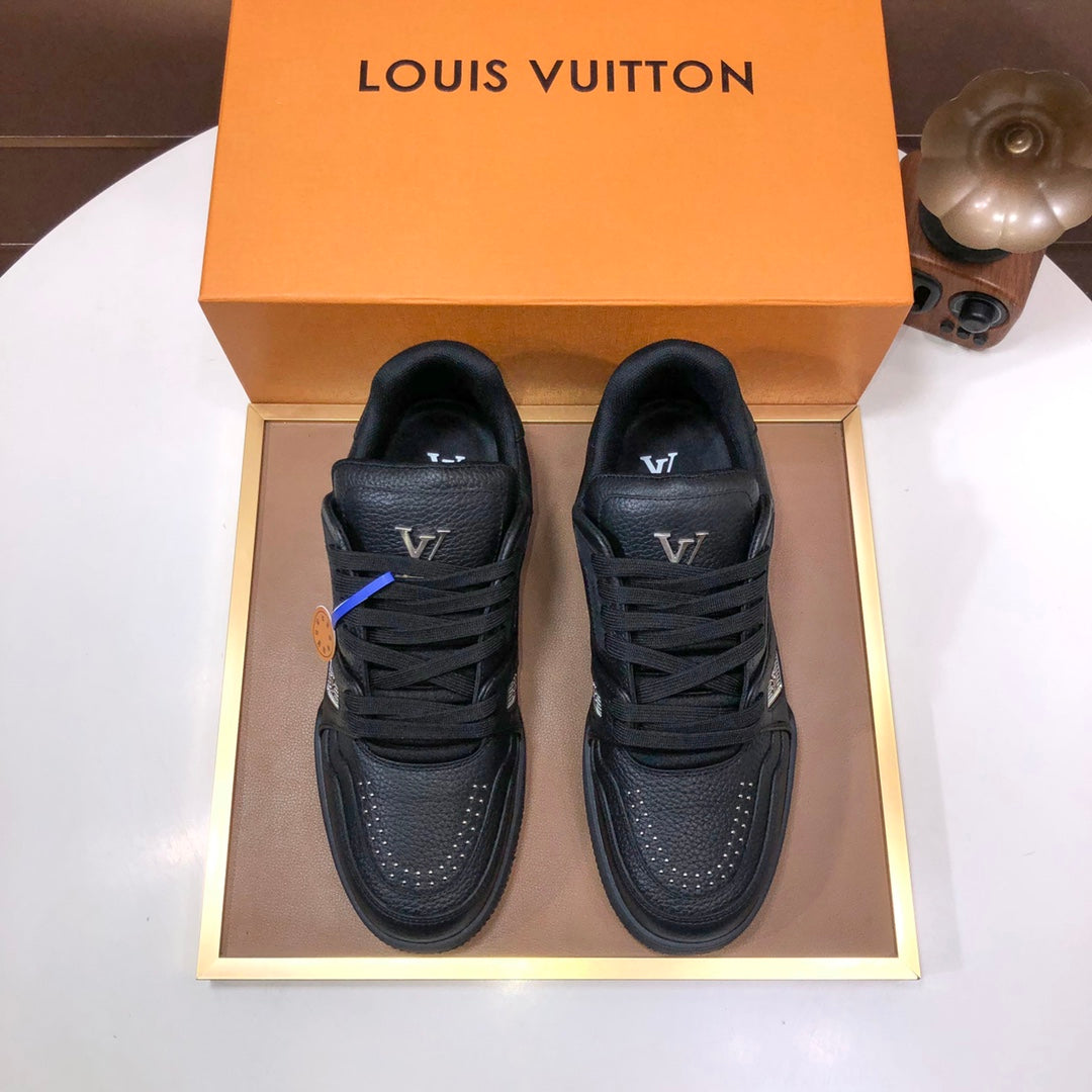 Louis Vuitton Sneaker