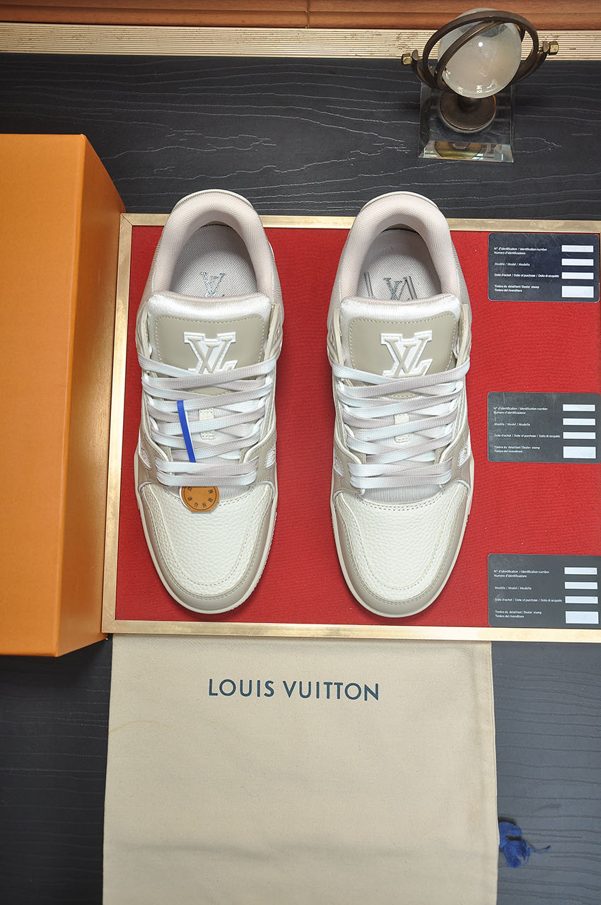 Louis Vuitton Sneaker