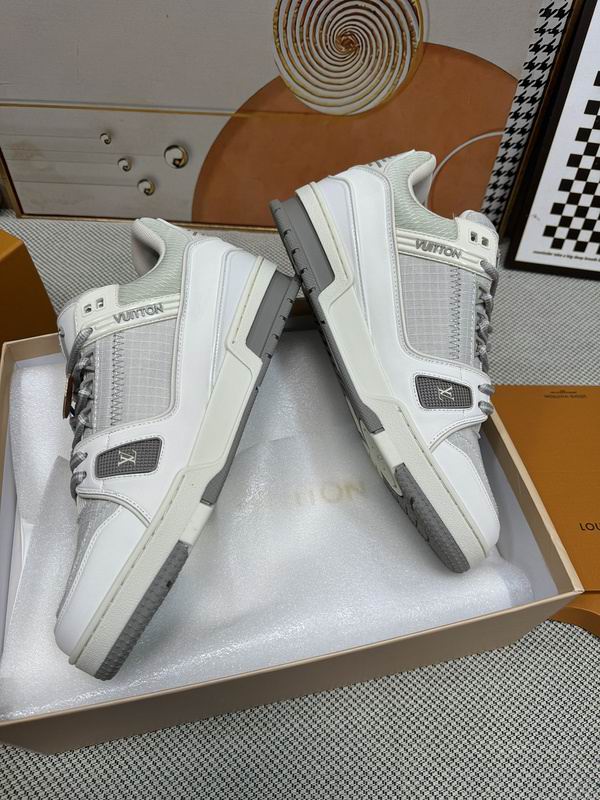 Louis Vuitton Sneaker