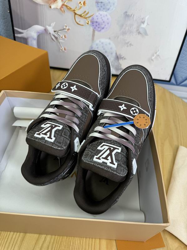 Louis Vuitton Sneaker