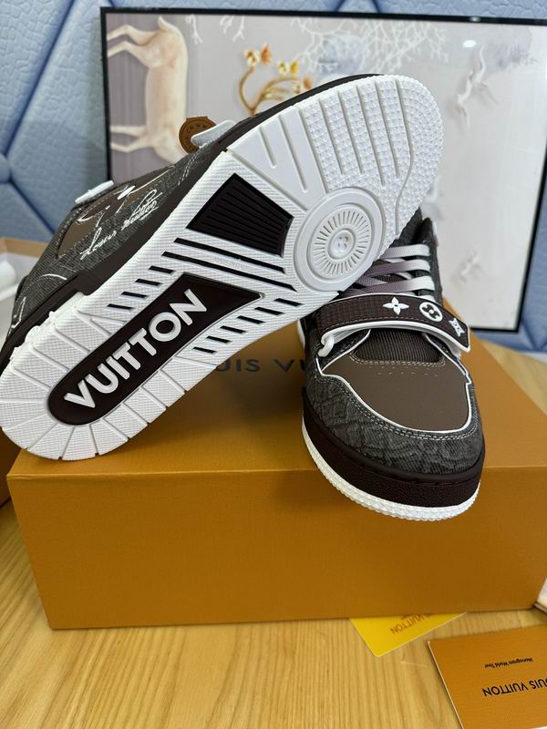 Louis Vuitton Sneaker
