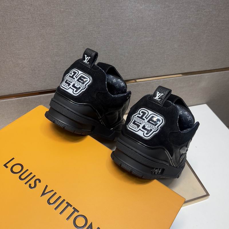 Louis Vuitton Sneaker