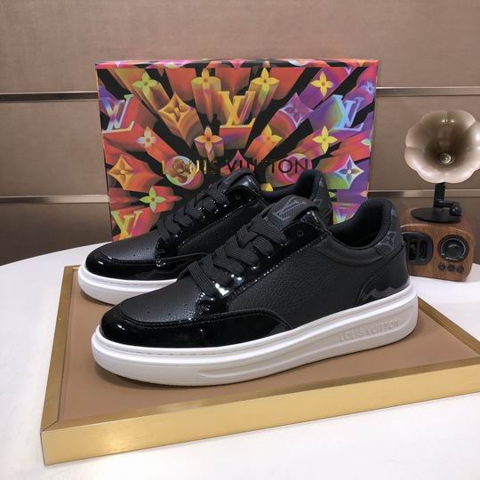Louis Vuitton Sneaker