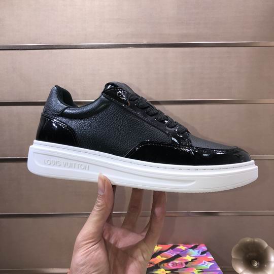 Louis Vuitton Sneaker