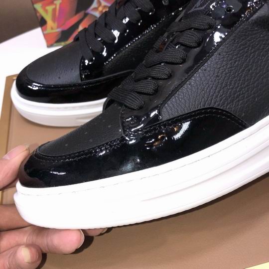 Louis Vuitton Sneaker