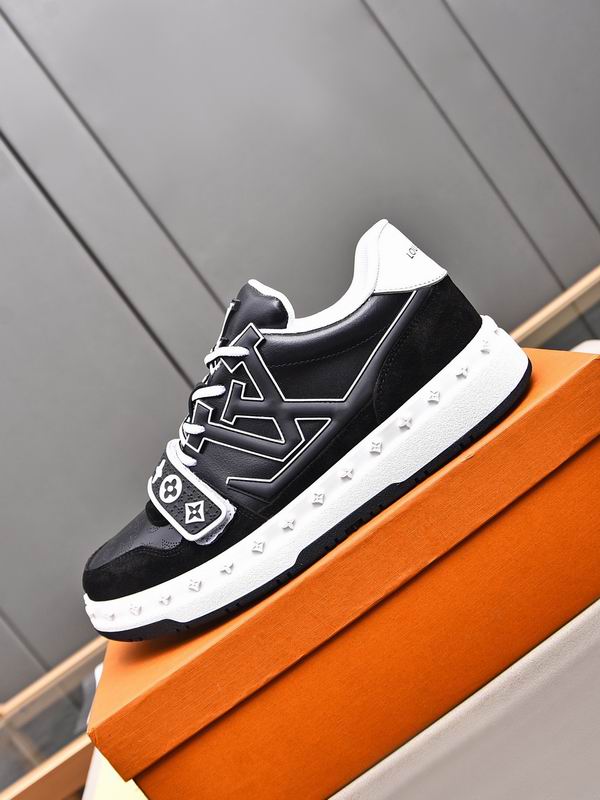 Louis Vuitton Sneaker