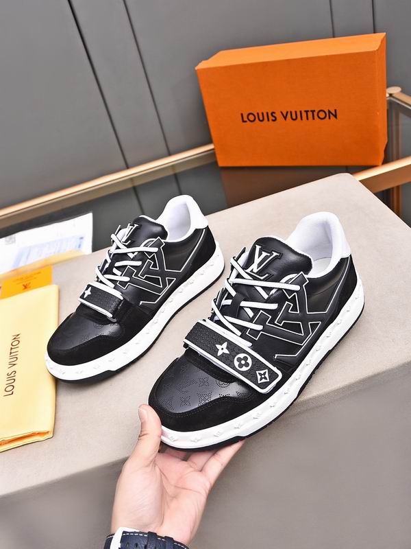 Louis Vuitton Sneaker