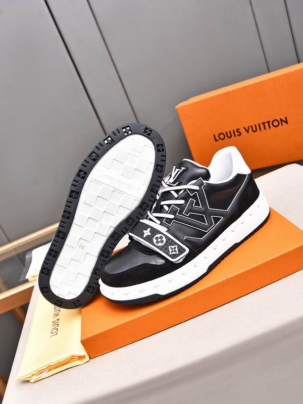 Louis Vuitton Sneaker