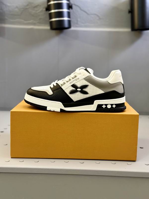 Louis Vuitton Sneaker