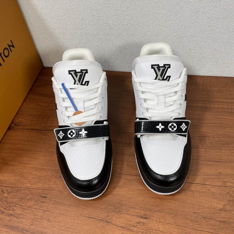 Louis Vuitton Sneaker