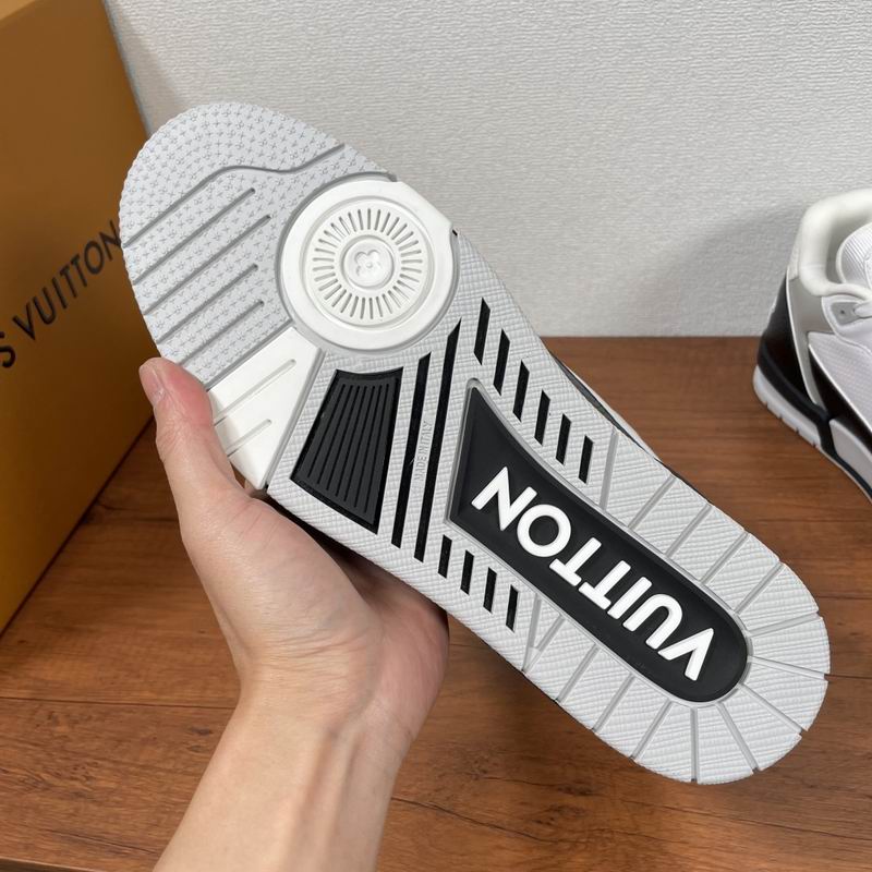 Louis Vuitton Sneaker