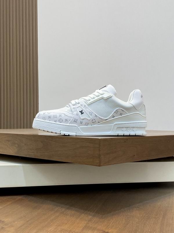 Louis Vuitton Sneaker