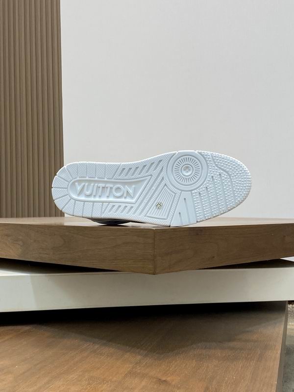 Louis Vuitton Sneaker