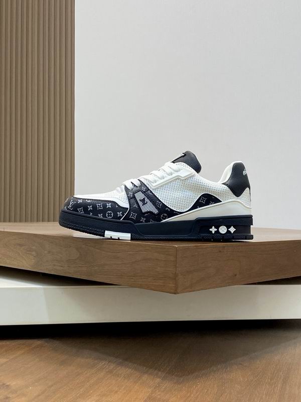 Louis Vuitton Sneaker