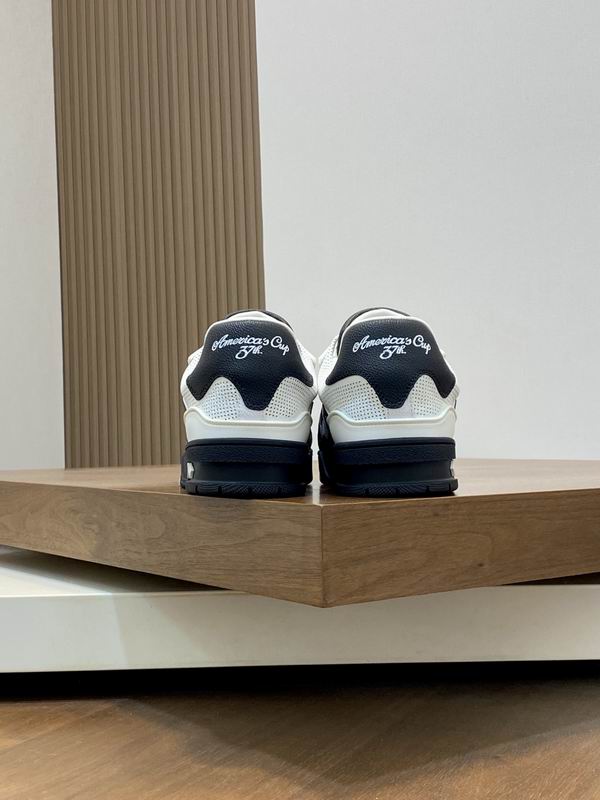 Louis Vuitton Sneaker