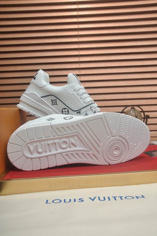 Louis Vuitton Sneaker
