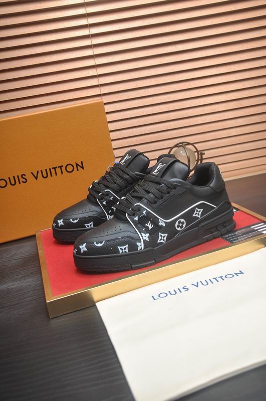 Louis Vuitton Sneaker