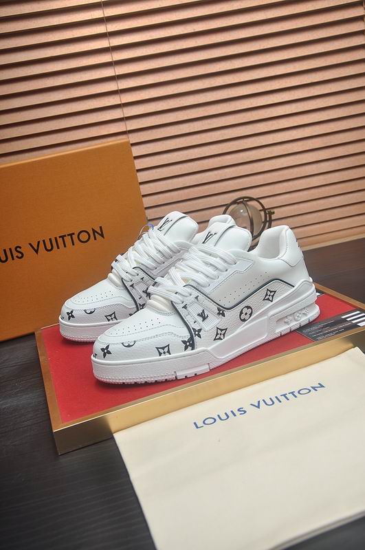 Louis Vuitton Sneaker
