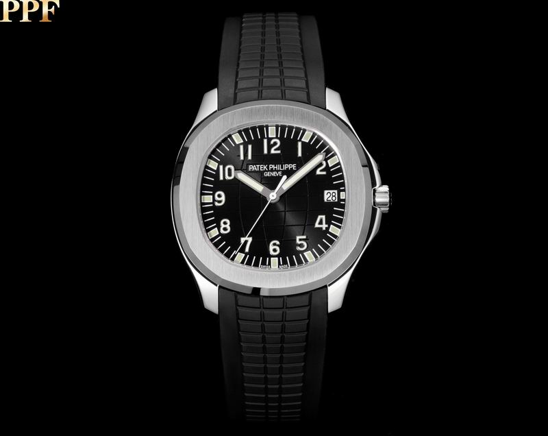 Patek Philippe Nautilus 40mm