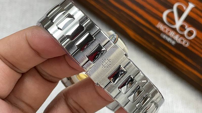 Patek Philippe Nautilus 40mm
