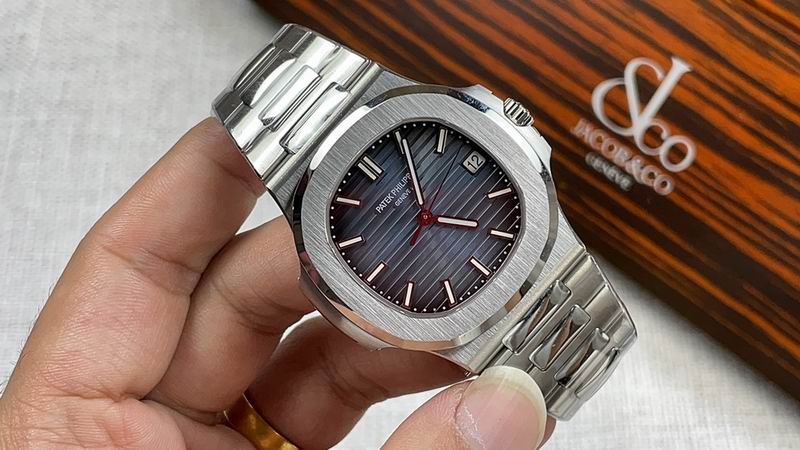 Patek Philippe Nautilus 40mm